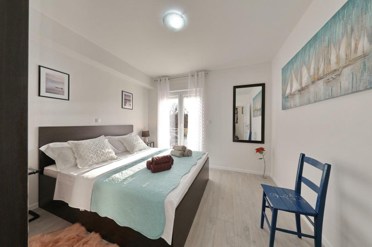 Holiday Home Hrast Debeljak Экстерьер фото